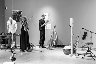 Das dreitägige experimentelle Festival Shared Space: ein gemeinsamer Raum des freien Klangs