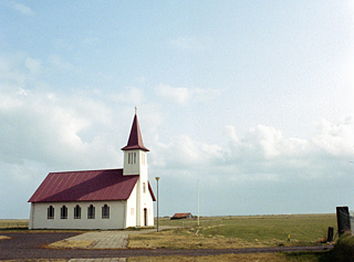 التقطت نعسانة هذه الصورة في إحدى الإجازات، وقامت بتحميضها في غرفة التحميض الخاصة بها. وتستخدم جهاز قياس لضبط درجة حرارة المواد الكيميائية. 