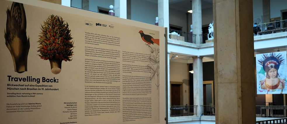 Exposição Travelling Back, Instituto Central História de História da Arte, Munique. 