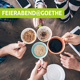 Kuvassa näkyy ylhäältä päin neljä kättä, jotka pitelevät kahvikuppeja käsissään.