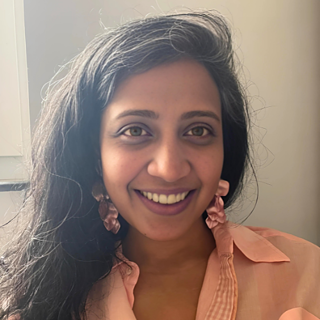 Shoili Kanungo © © Shoili Kanungo Shoili Kanungo