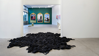 Cao Yu – starke Bilder gegen Geschlechterstereotype