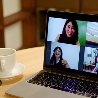 Online Live Japan quadratisch