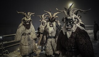 Standbild aus der Sky Germany Original Serie "Der Pass"