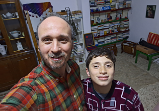 Firas Hamiye with his son.