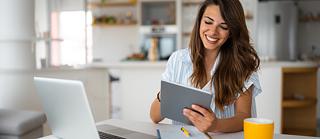 Συμμετοχή μιας δασκάλας σε διαδικτυακή εκδήλωση