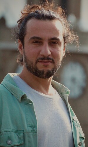 أحمد قلیج &copy; أحمد قلیج أحمد قلیج