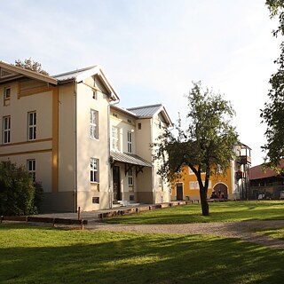 Internatsgebäude mit historischem Charme