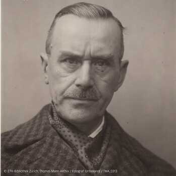 Foto af Thomas Mann i sort-hvid