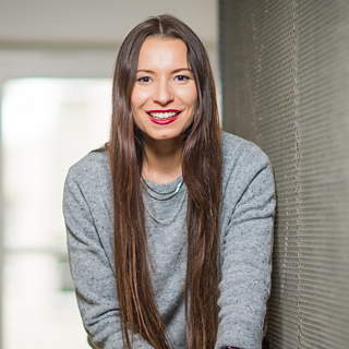 Retrato Anne Zohra Berrached 