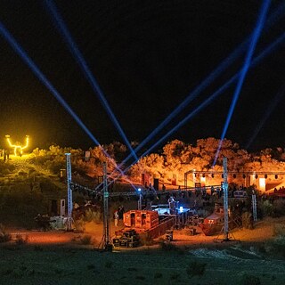 Декорация в пустыне 