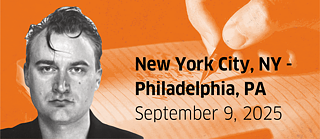 Portrait von Iven Yorick Fenker auf orangenem Hintergrund mit einer Hand, die einen Stift hält