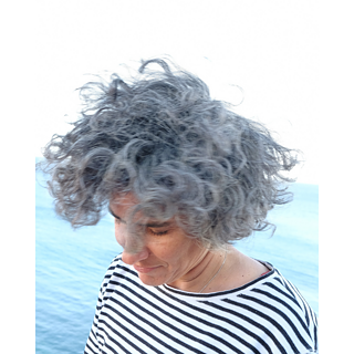    &copy;      Randa Mirza