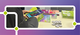 Materialien des Goethe-Instituts Italien bei einer Messe