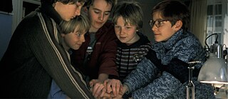 Hauke Diekamp, Hans Broich-Wuttke, Philipp Peters-Arnolds, Frederick Lau, François Goeske (from left to right) in "Das fliegende Klassenzimmer" (2002)