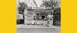 Tata Ronkholz Trinkhalle mit Raster