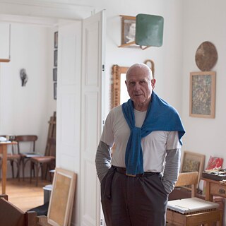 Portret Klausa Rinkea u njegovoj kući