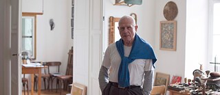 Portret Klausa Rinkea u njegovoj kući