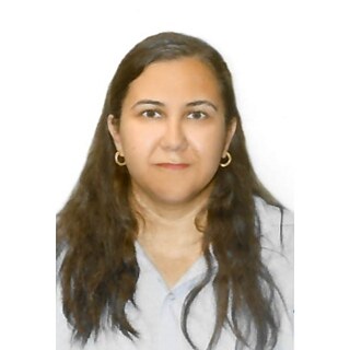 Porträt Bild von Amira Moussa