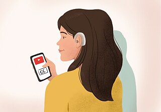Illustration d'une jeune fille aux cheveux bruns, vêtue d'un pull jaune et portant un appareil auditif. Elle tient un téléphone portable et regarde une vidéo sur YouTube.