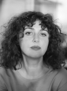 Schwarz Weiss Portrait von Meral Kureyshi