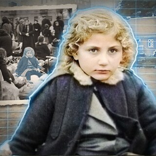 Bild eines Mädchens mit blonden lockigen Haaren