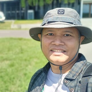 Dr. Aris Riyadi S.Si., M.Hum. 