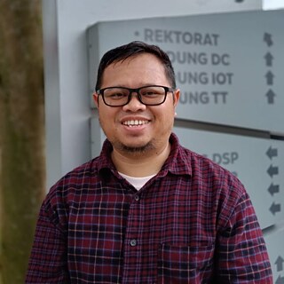Parno Nusantara, S.T., M.T.I. 