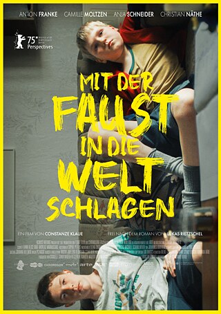 Poster for the film Mit der Faust in die Welt schlagen (Punching the World)
