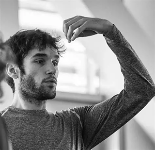 Pau Aran Profil