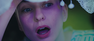 Filmstill: Red Stars Upon the Field