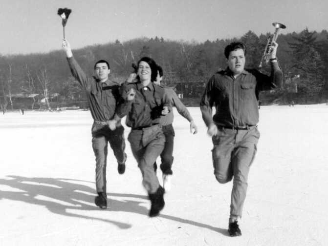 Freiwillige Selbstkontrolle (F.S.K.), promotional band photograph for the LP Stürmer; Justin Hoffmann, Michaela Melián, Wilfried Petzi, and Thomas Meinecke, from left to right, 1981.