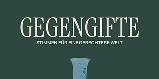 Light blue vase with visible cracks and holes, colorful flowers growing out of the damaged areas, symbolizing healing and transformation. Dark green background, high contrast, artistic and inspiring style. Text above the vase: “GEGENGIFTE: Stimmen für eine bessere Welt"..”
