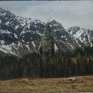 Edith Morris, Stills from TROLSK (2025)