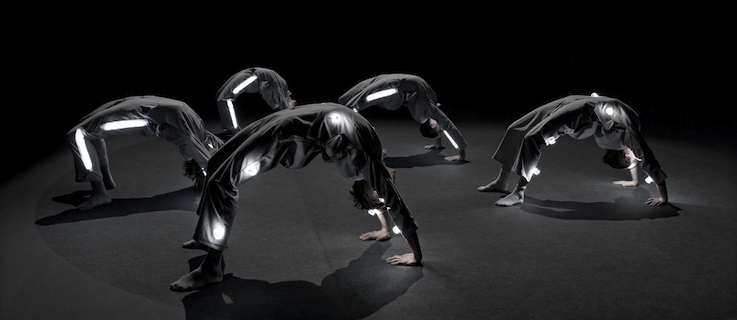 Data mining is the keyword - everything we do online is recorded and evaluated today. Is it also possible to filter out patterns from body movements and use them as data? Through dance, Julien Prévieux's film, “Patterns of Life”, explores various attempts to quantify body movements.