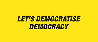 Demokratie demokratisieren, englisch