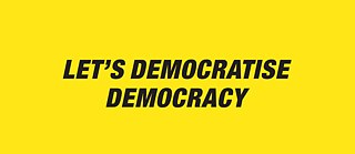 Demokratie demokratisieren, englisch