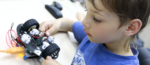 Ferngesteuertes Auto