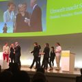 Auszeichnung in Anwesenheit von Angela Merkel  Transformationsprojekt „Umwelt macht Schule“ wurde mit dem Qualitätssiegel „Projekt Nachhaltigkeit 2017“ 