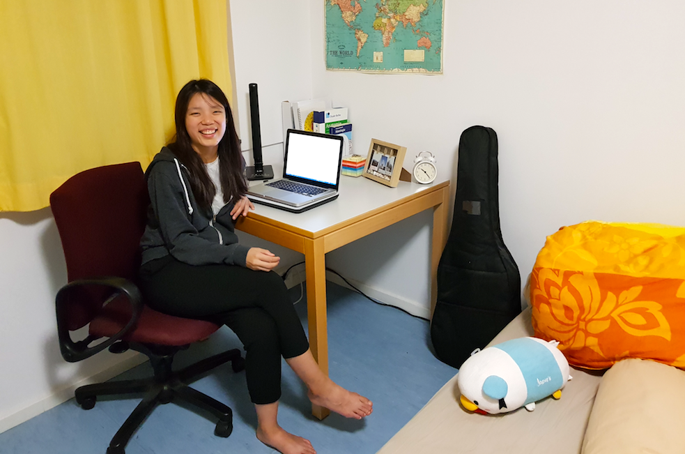 <b>Life in a dorm</b><br><br>Irene lives in a university dormitory in Mainz. Every prospective student was guaranteed a spot in a dorm as they started their programmes, though not everyone got the hall they requested. Medical student Irene now shares a flat with another student. “We have got everything we need here,” she says. The flats are furnished with a flat rate for utilities and other costs. “And there are fun activities every week, like the student bar, which is a great place to meet people.”