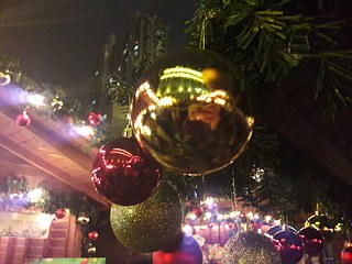 Der gut gefüllte Weihnachtsmarkt