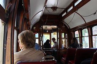 Talvez por uma questão de hábito ou nostalgia, alguns habitantes mais velhos ainda hoje utilizam a rede de elétricos da Invicta para se deslocarem pela cidade. 