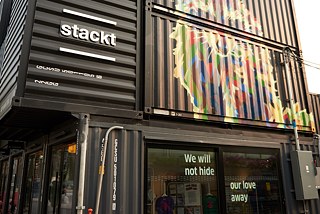 Stackt Container