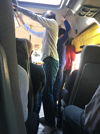 Eine Fahrt in der Marshrutka