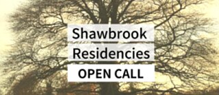 Ein großer Baum mit Schriftzug Shawbrook Residencies Open Call