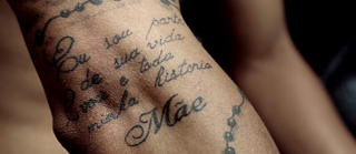 Cena de 'Minha fortaleza, os filhos de fulano'