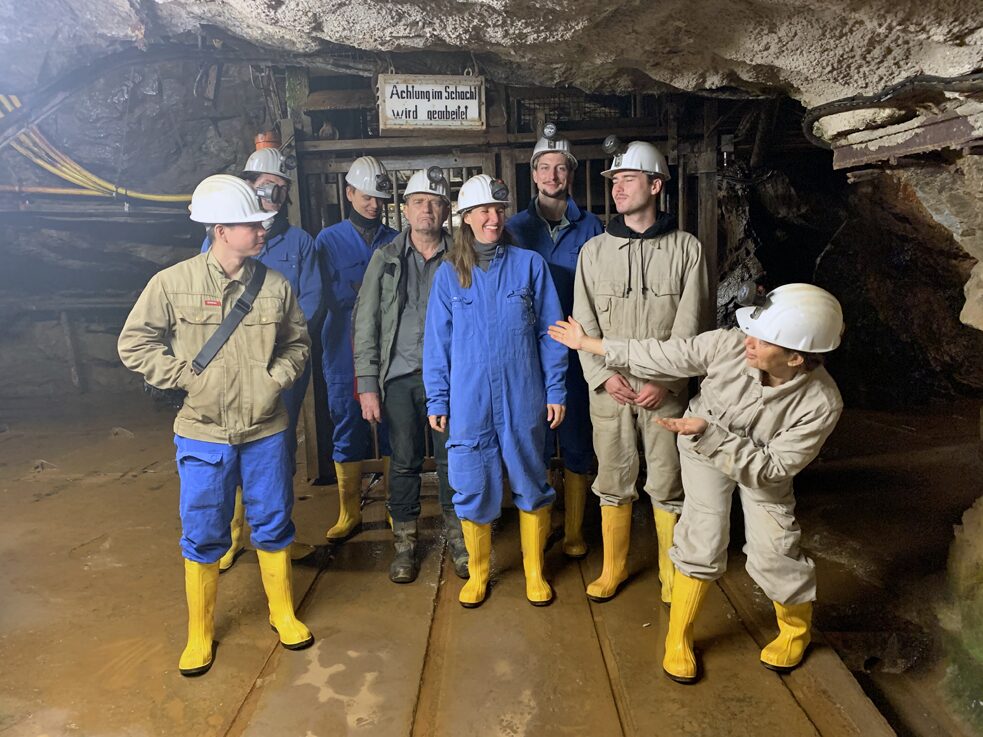 Acitivities of artists in LIA 1