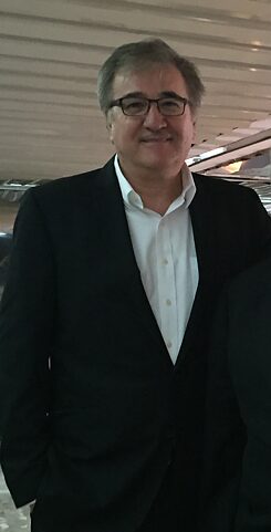 Dr. Alejandro Morton