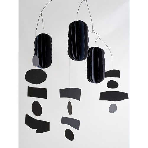 Robert Motherwell’s ‘Elegy to the Spanish Republic’ - Phutchomphu Senghluang 