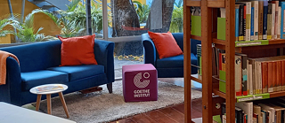 Biblioteca GI Salvador 02 2021 &copy; © Ute Engelke Biblioteca GI Salvador 02 2021